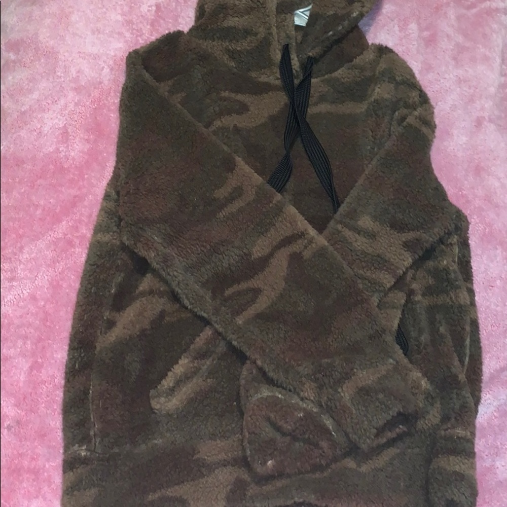 Camo sherpa